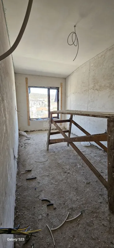 Satılır 1 otaqlı mənzil 55 m²