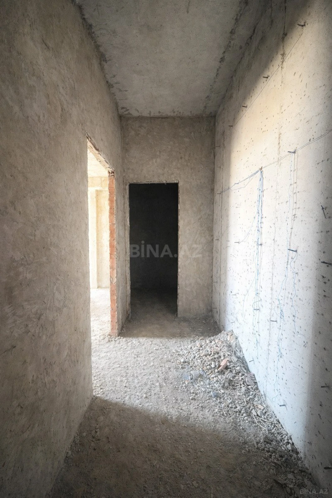 Satılır 2 otaqlı mənzil 94.5 m²