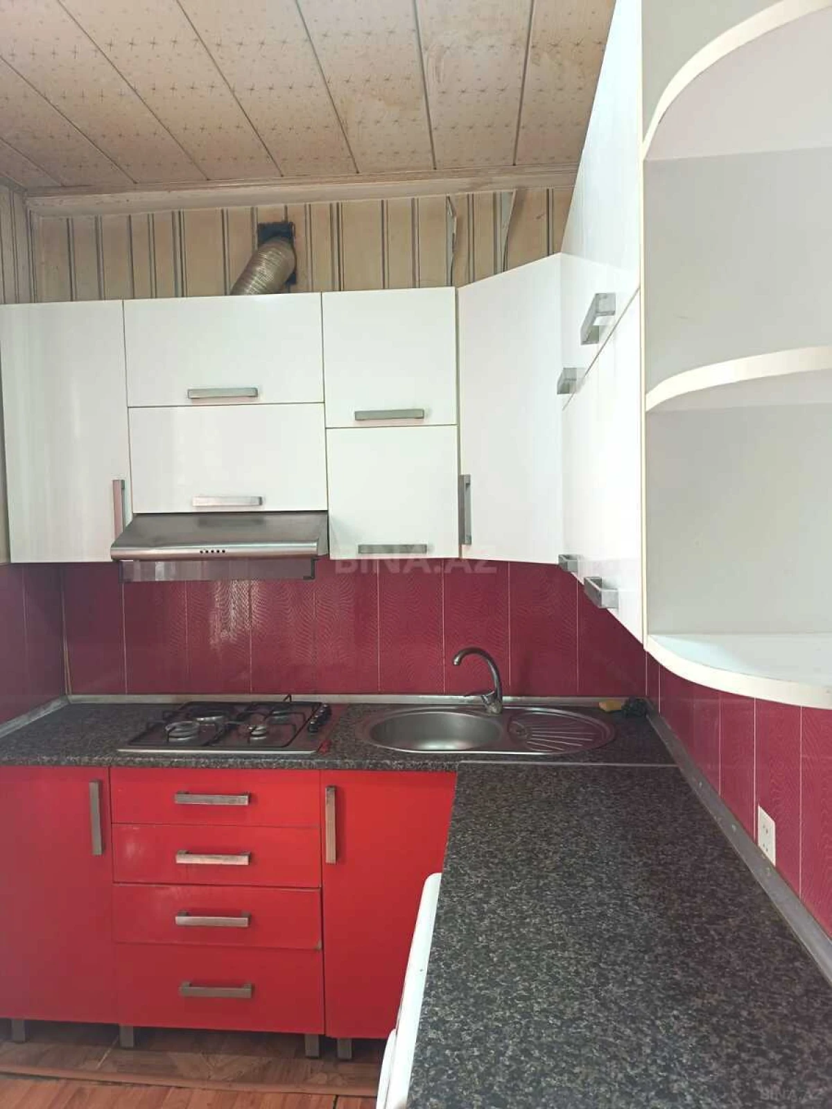 Kirayə verilir 3 otaqlı mənzil 90 m²
