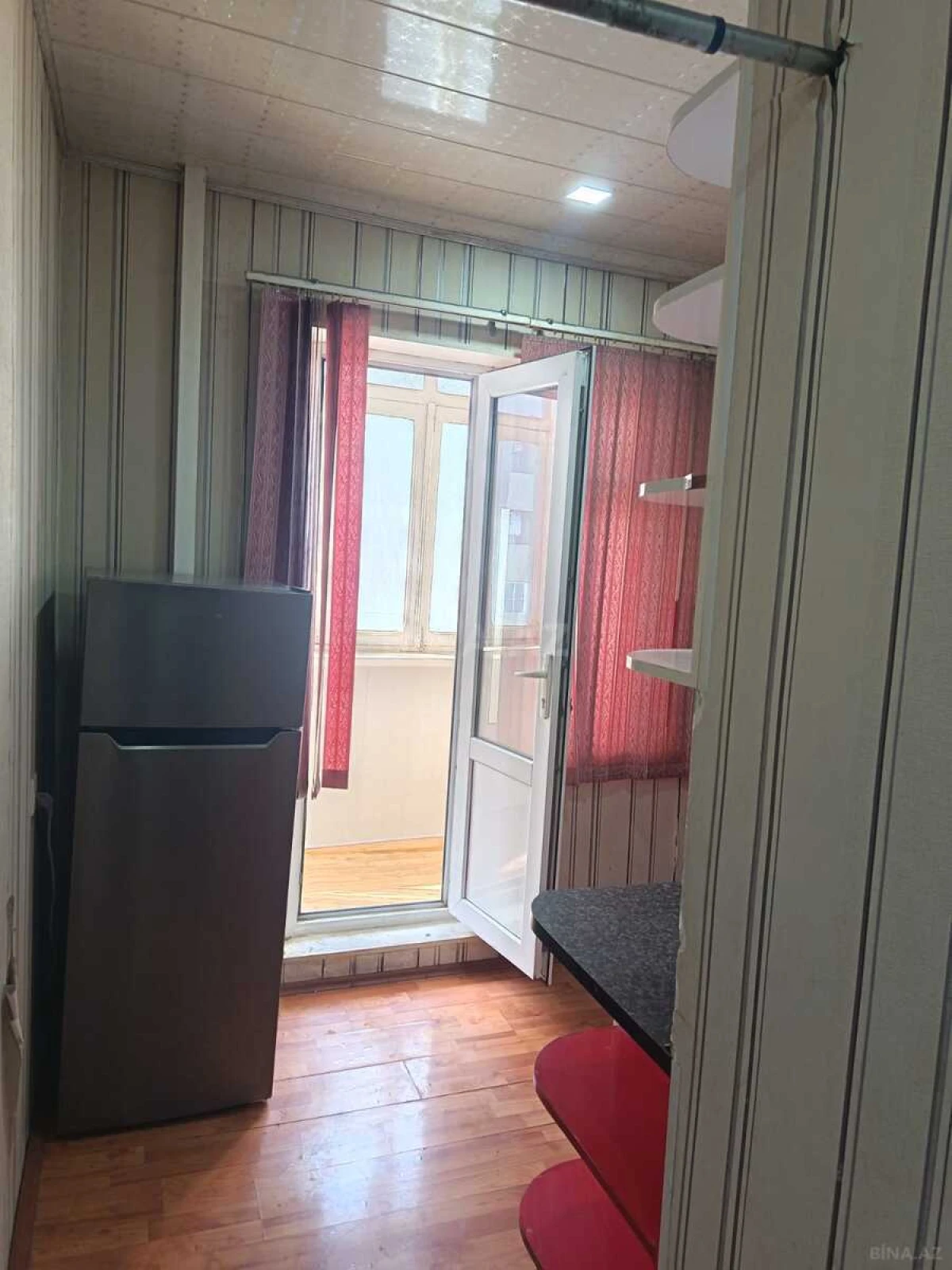 Kirayə verilir 3 otaqlı mənzil 90 m²