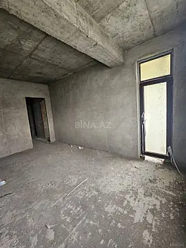 Satılır 4 otaqlı mənzil 160 m²