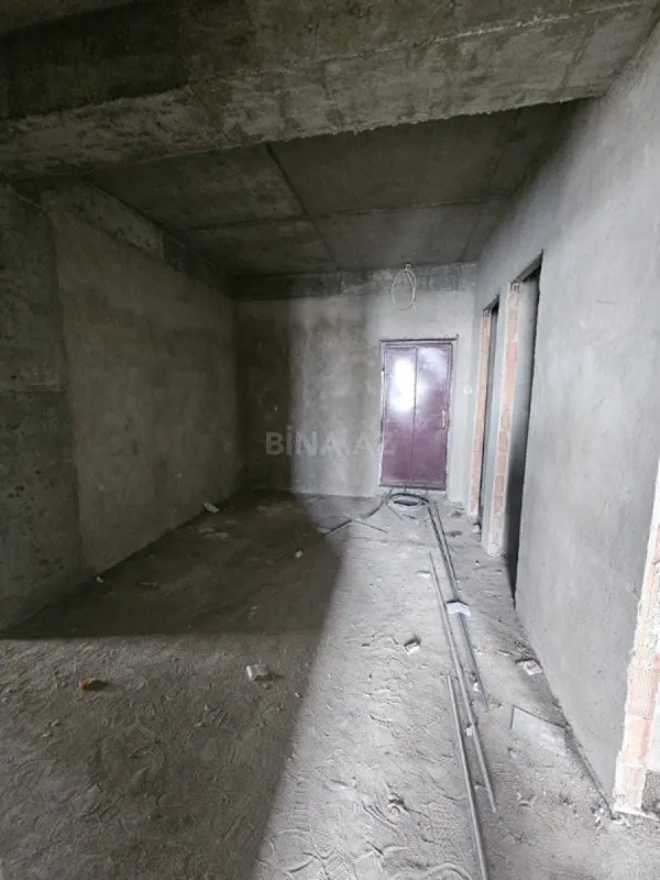 Satılır 4 otaqlı mənzil 160 m²