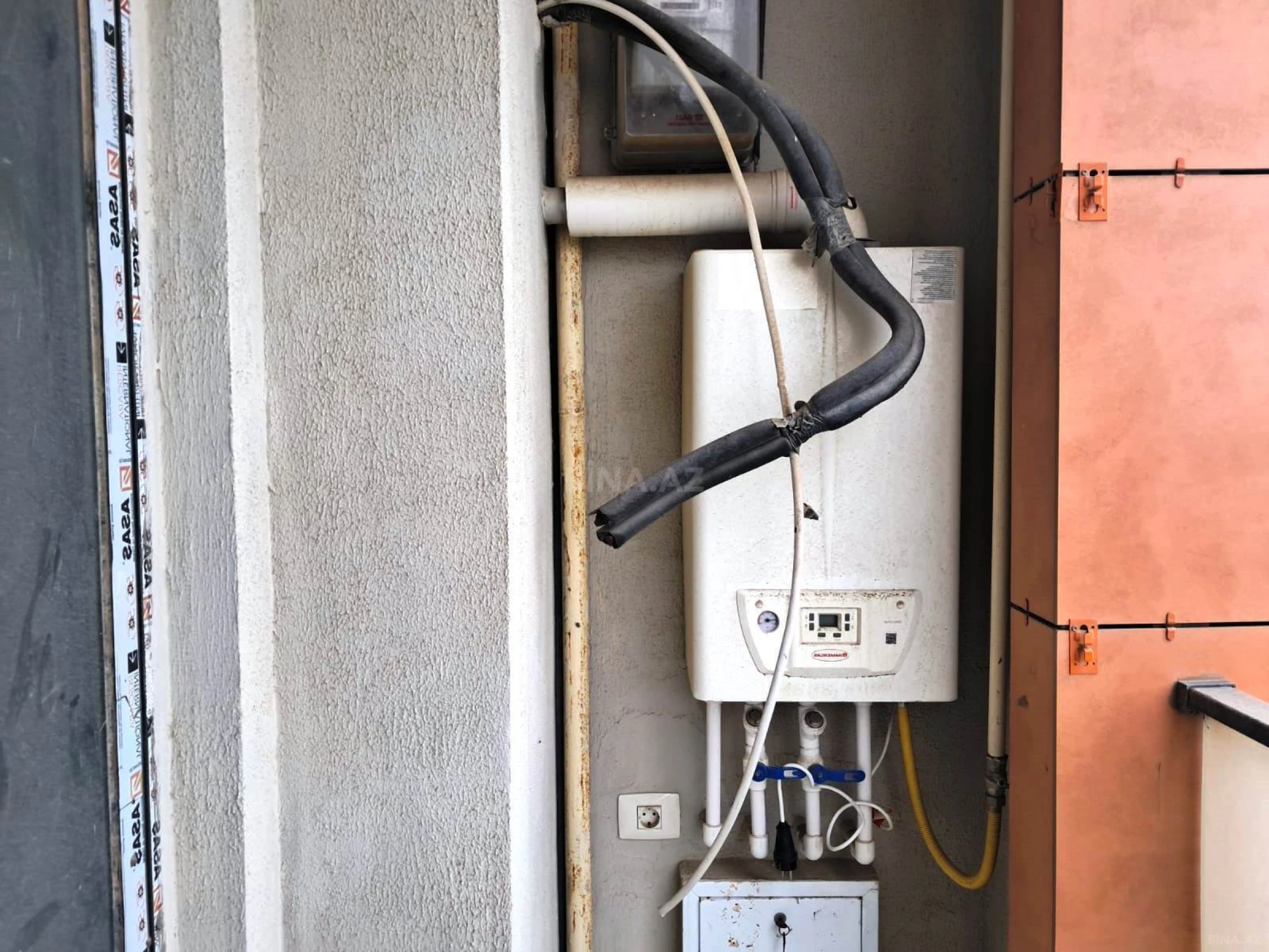 Satılır 2 otaqlı mənzil 52 m²