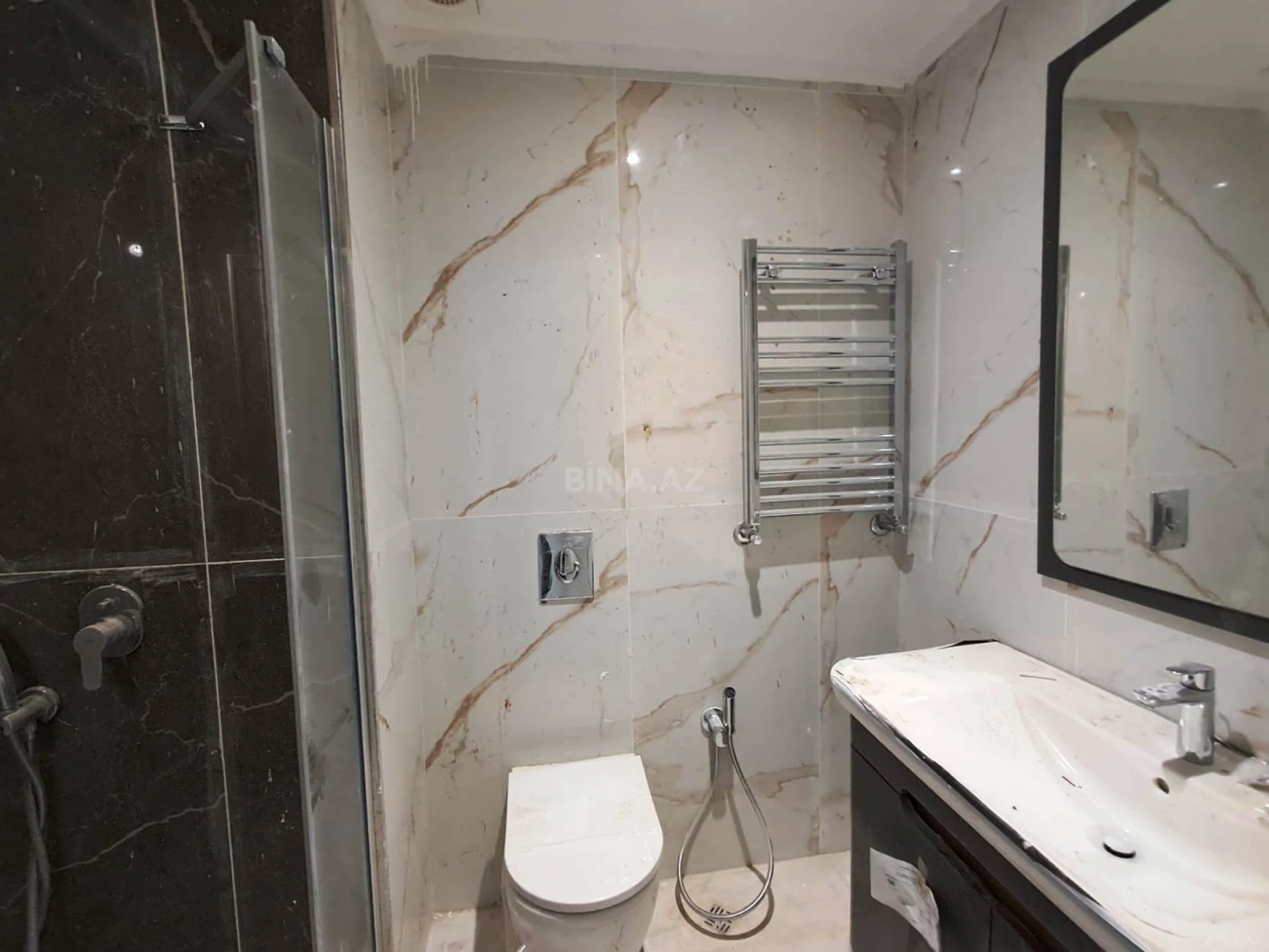 Satılır 2 otaqlı mənzil 52 m²