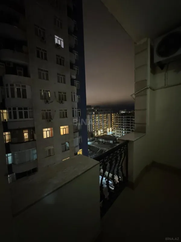 Kirayə verilir 3 otaqlı mənzil 120 m²