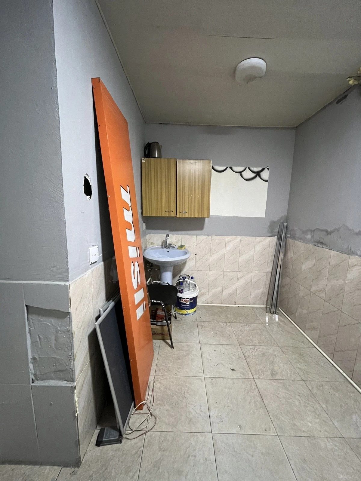 Kirayə verilir obyekt 18 m²