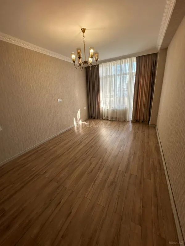 Satılır 3 otaqlı mənzil 90 m²