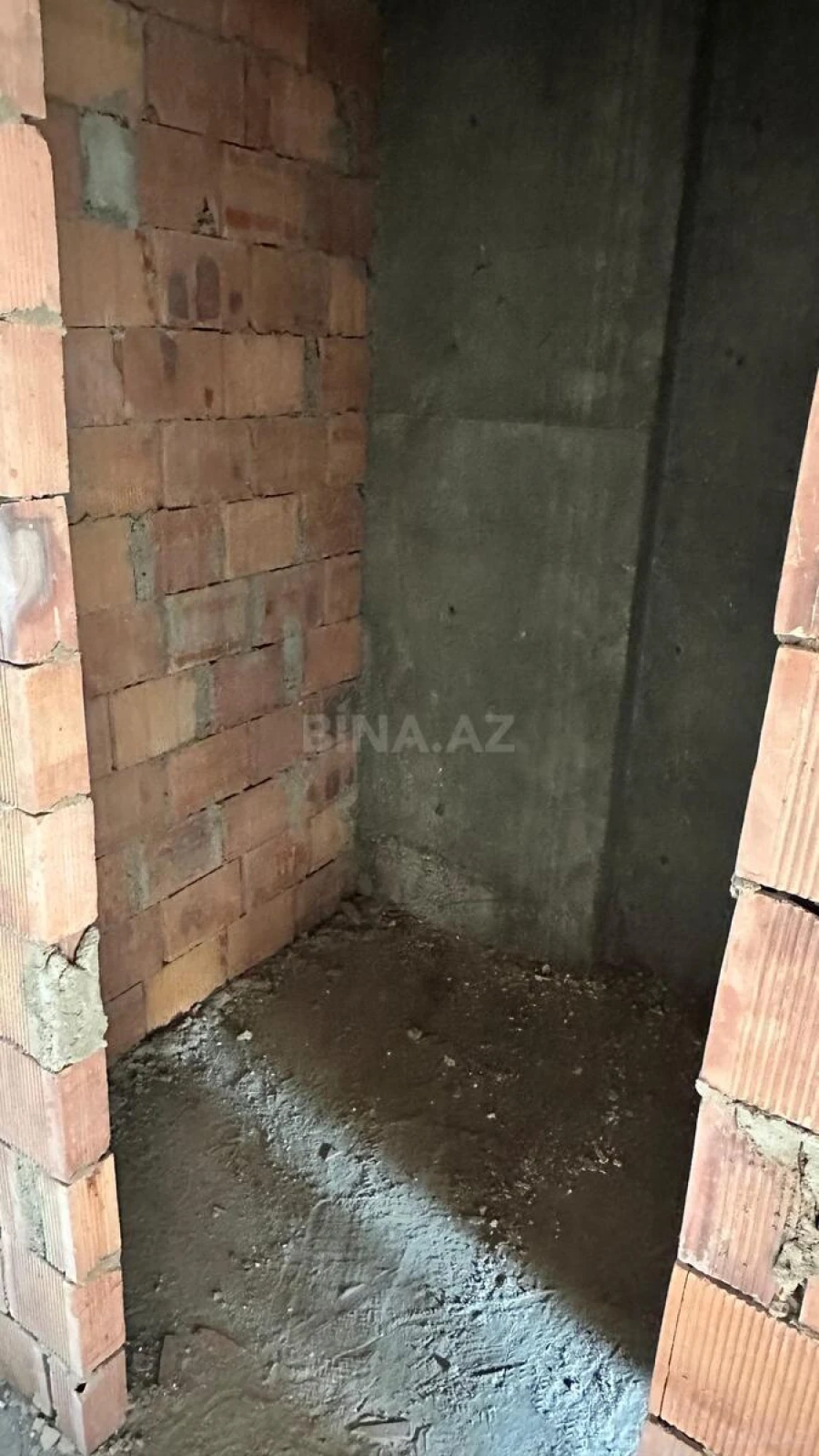 Satılır 2 otaqlı mənzil 60 m²