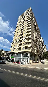 Satılır 2 otaqlı mənzil 60 m² — Bakı, İnşaatçılar 2 otaq 60.00 m²