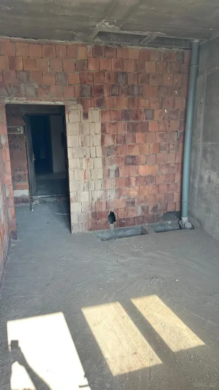 Satılır 2 otaqlı mənzil 60 m²