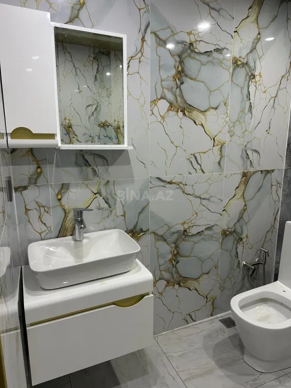 Kirayə verilir 2 otaqlı mənzil 63 m²