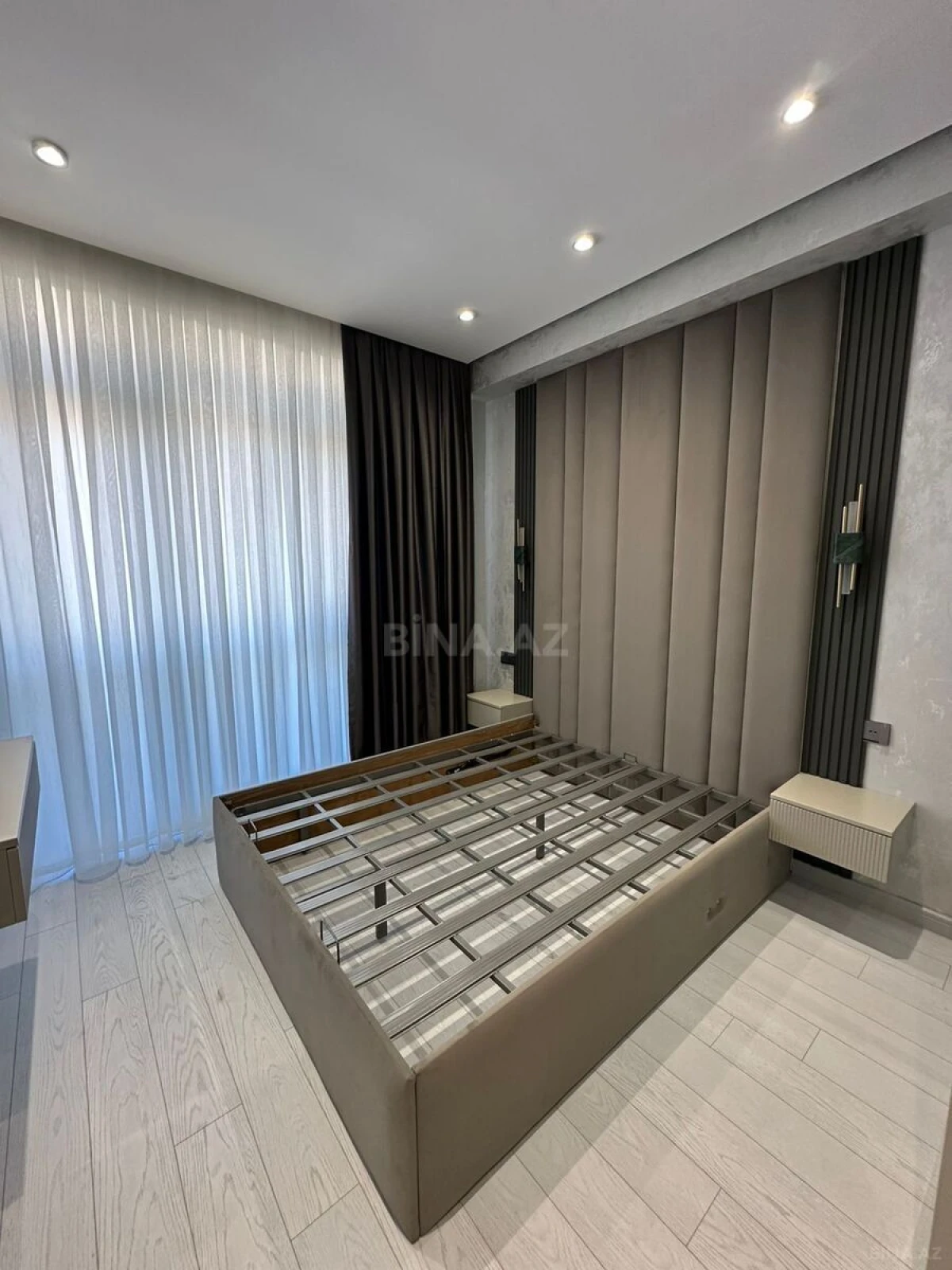 Kirayə verilir 2 otaqlı mənzil 70 m²