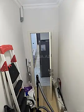 Satılır 2 otaqlı mənzil 68 m²