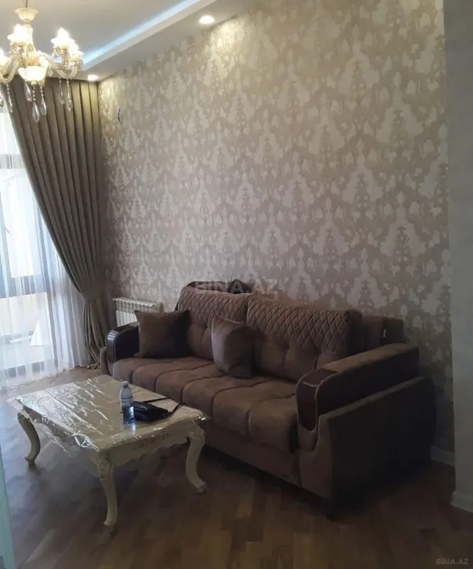 Kirayə verilir 2 otaqlı mənzil 60 m²
