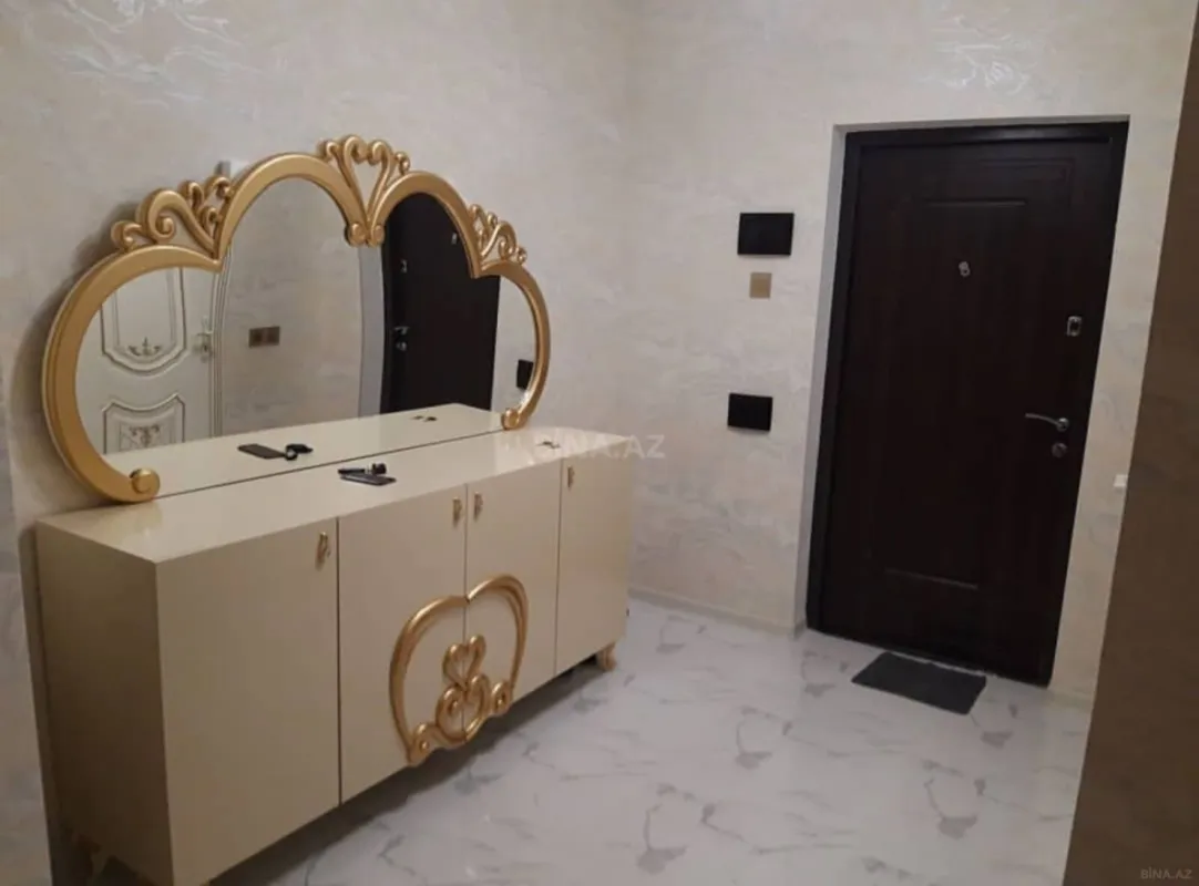 Kirayə verilir 2 otaqlı mənzil 60 m²