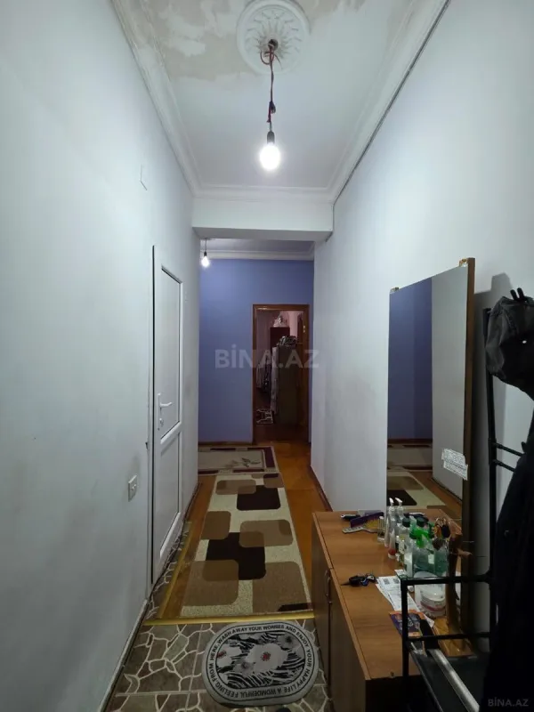 Satılır 3 otaqlı mənzil 118 m²