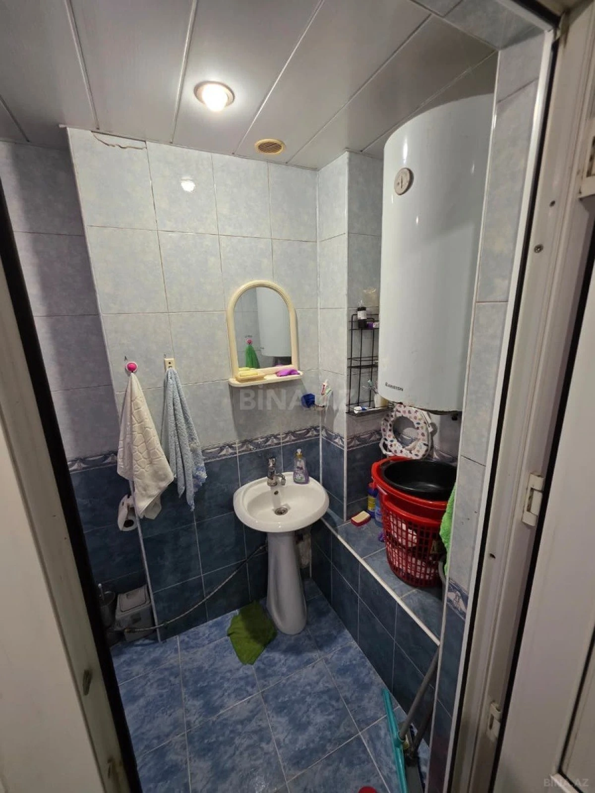 Satılır 3 otaqlı mənzil 118 m²