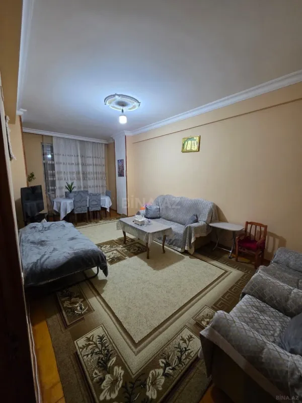 Satılır 3 otaqlı mənzil 118 m²