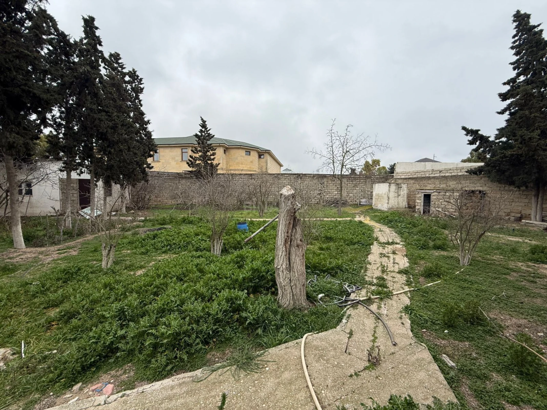 Satılır torpaq sahəsi 14 m²