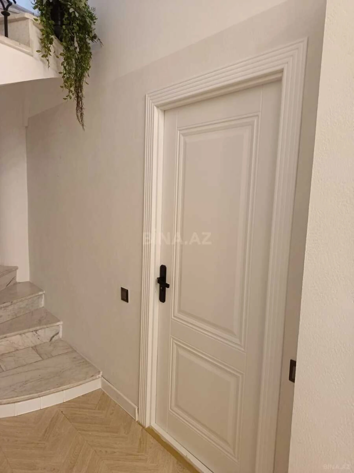 Kirayə verilir obyekt 55 m²