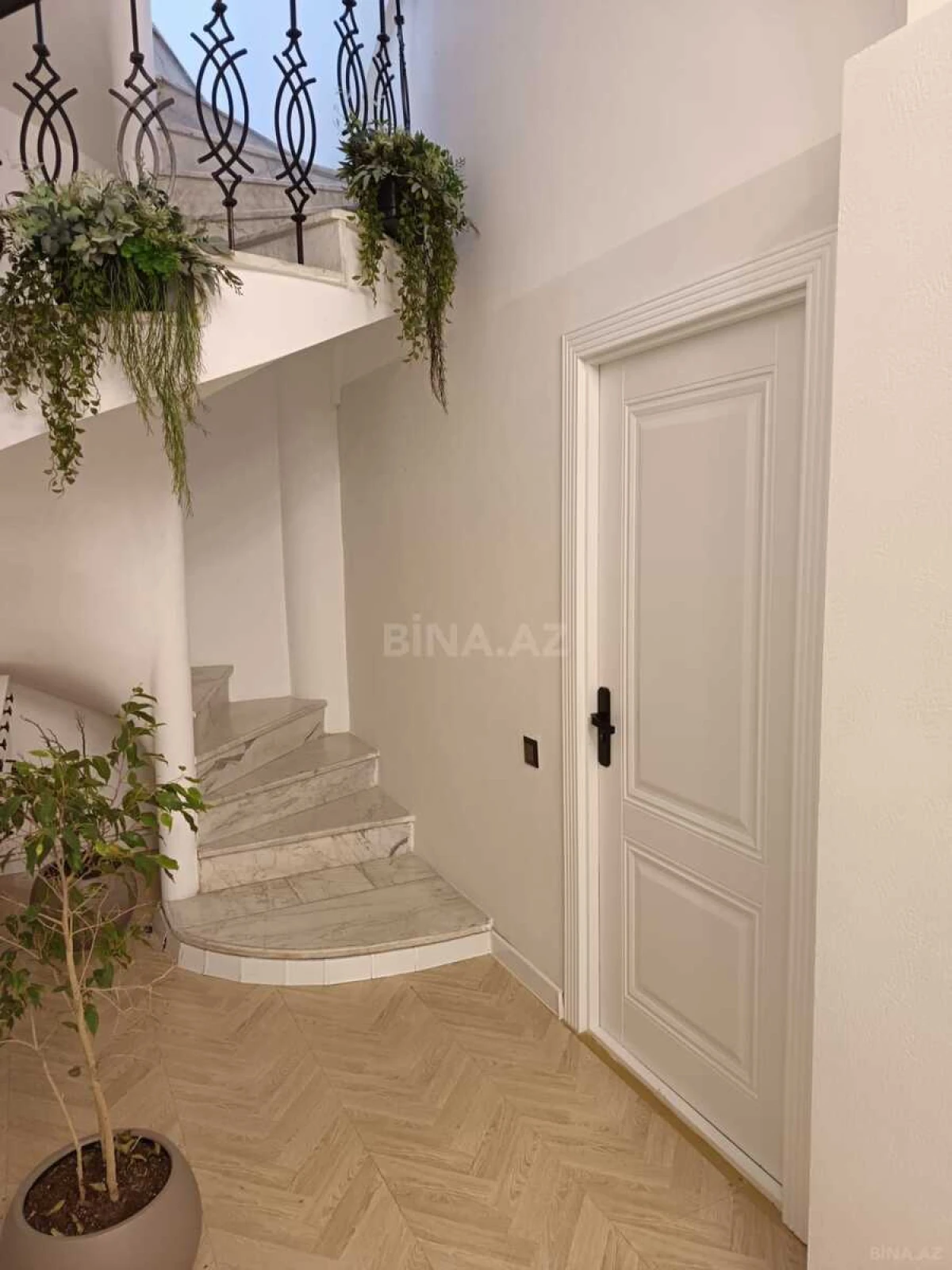 Kirayə verilir obyekt 55 m²