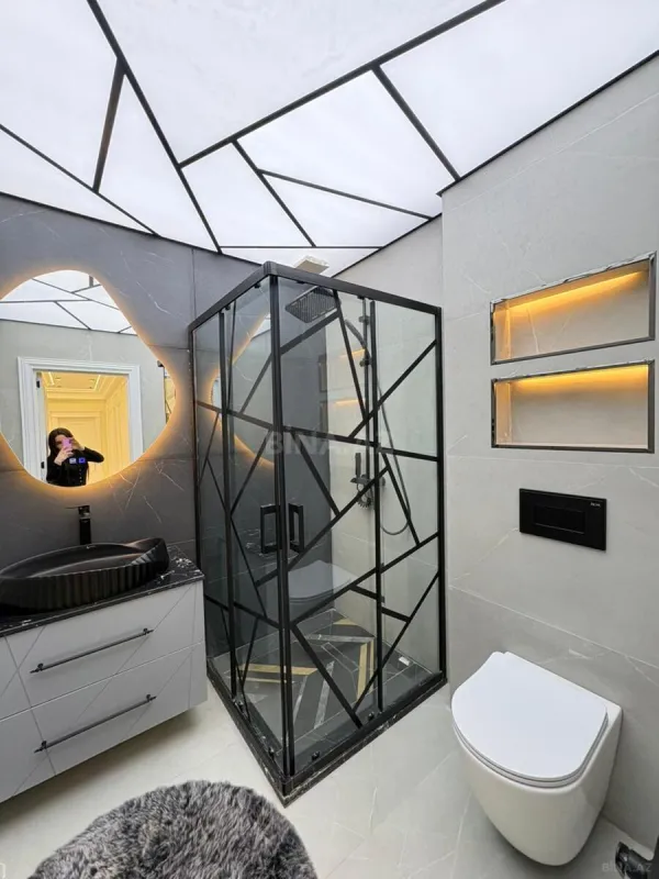 Satılır 3 otaqlı mənzil 112 m²