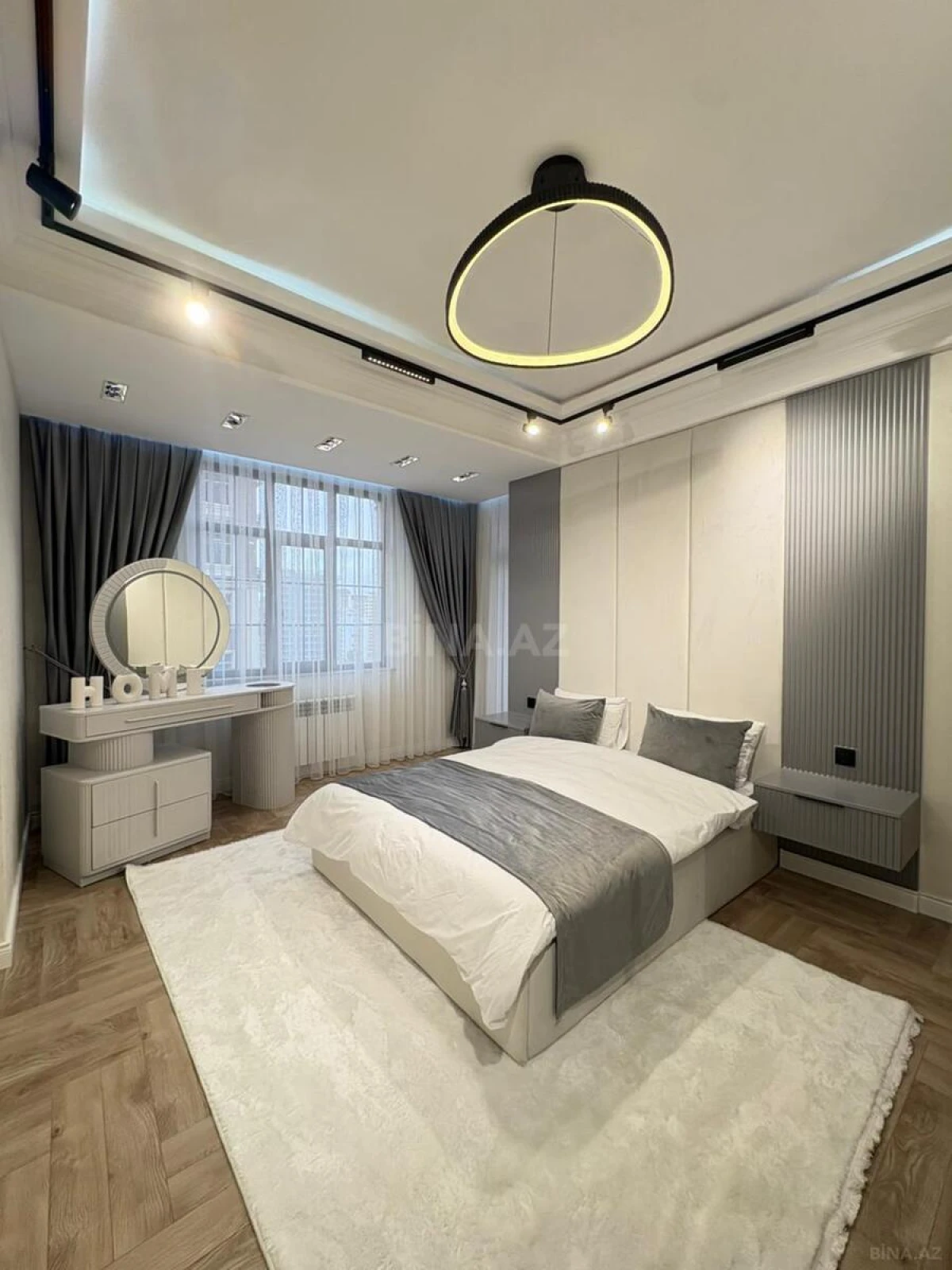 Satılır 3 otaqlı mənzil 112 m²