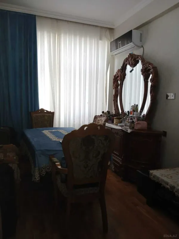 Kirayə verilir 2 otaqlı mənzil 65 m²