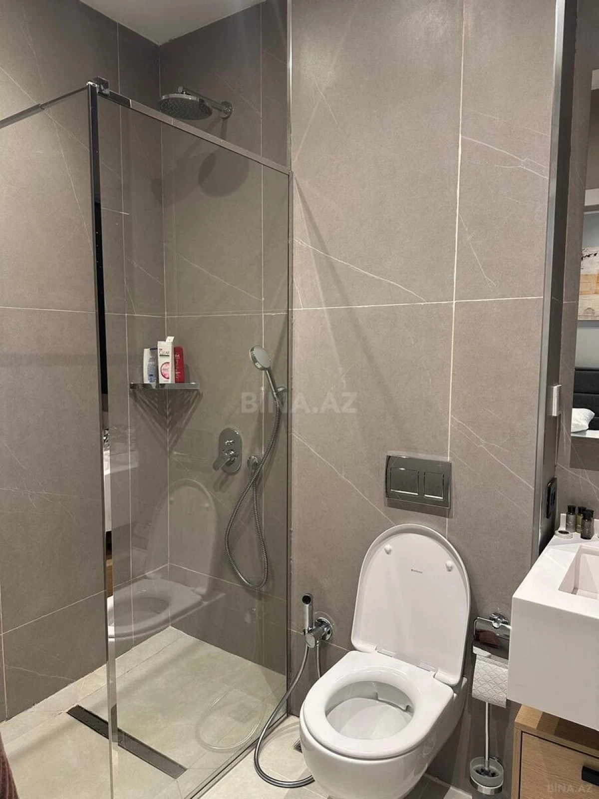 Kirayə verilir 3 otaqlı mənzil 75 m²