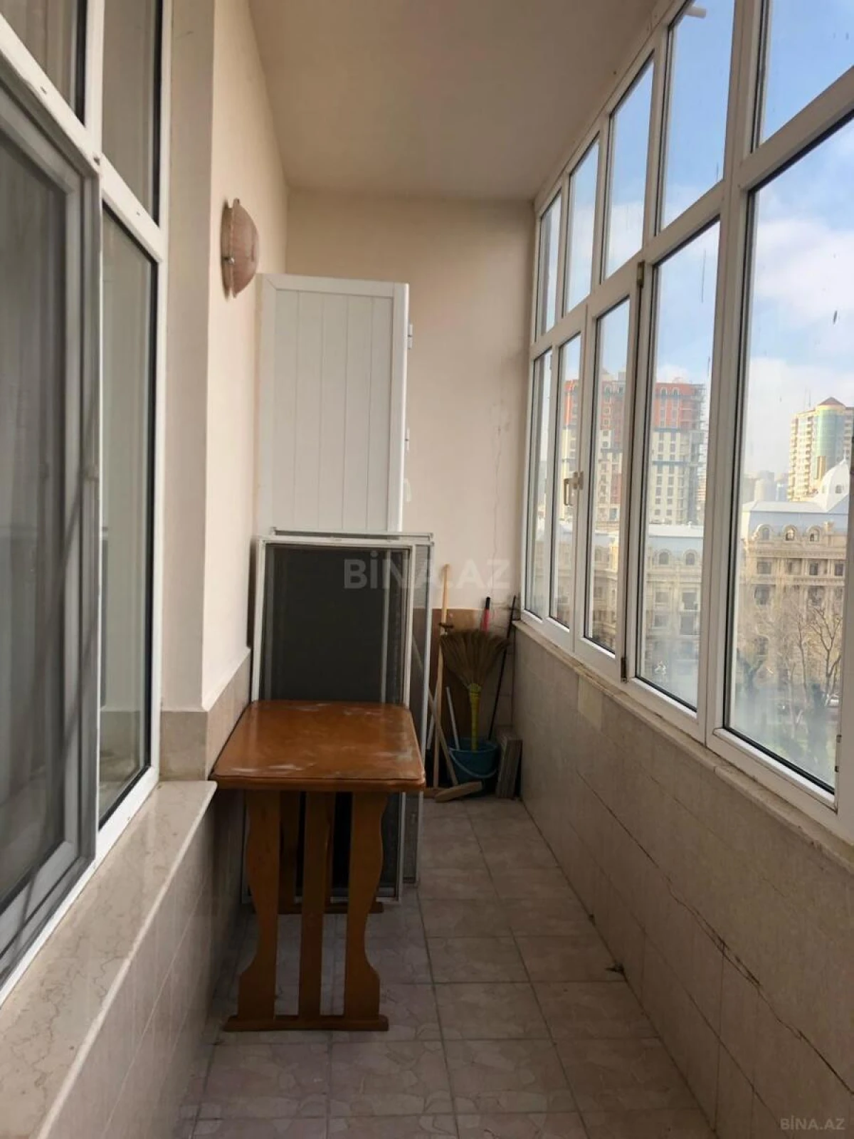 Kirayə verilir 3 otaqlı mənzil 115 m²