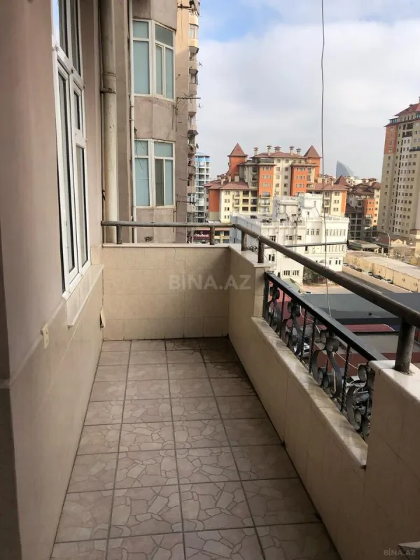 Kirayə verilir 3 otaqlı mənzil 115 m²