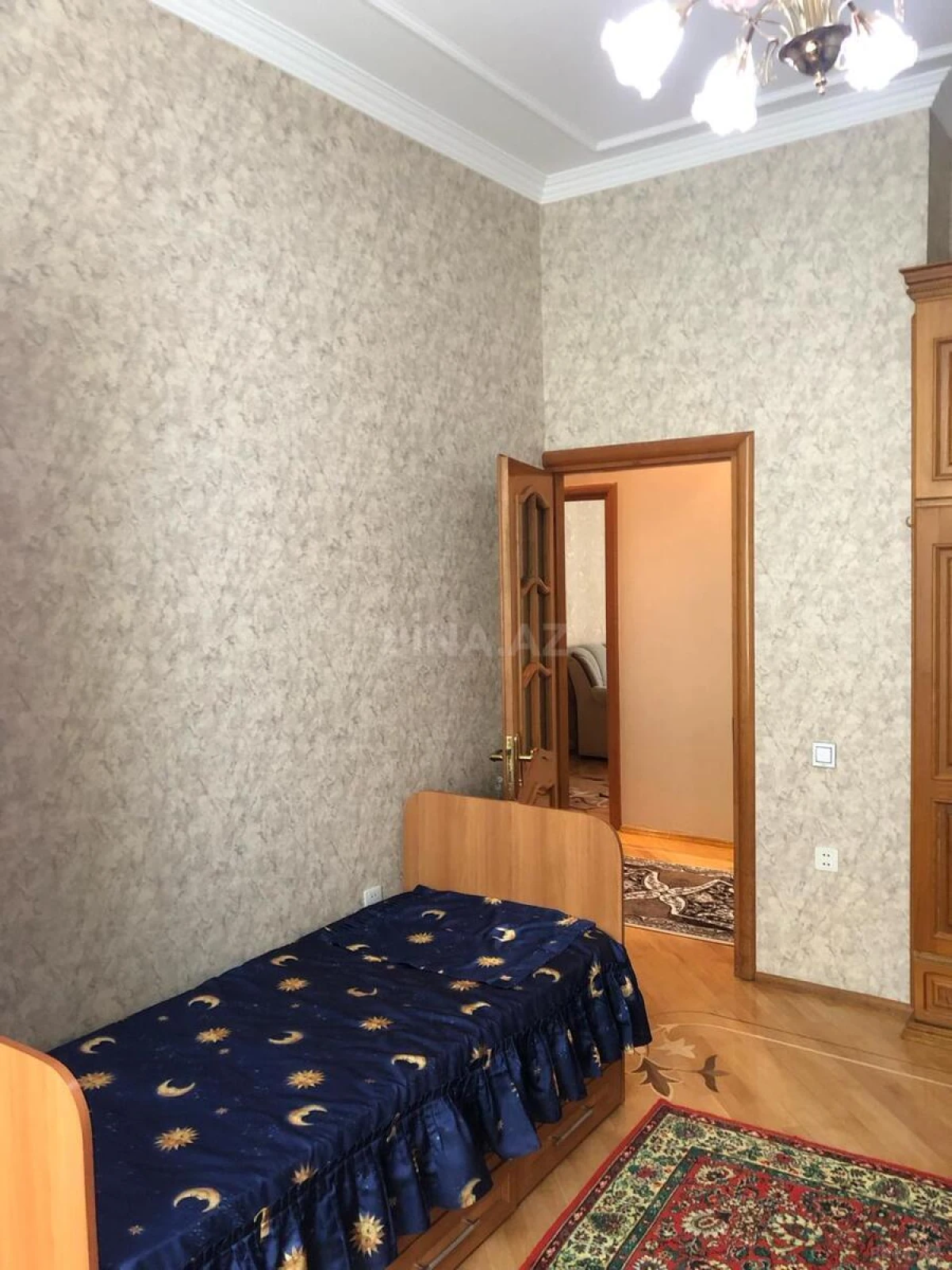 Kirayə verilir 3 otaqlı mənzil 115 m²