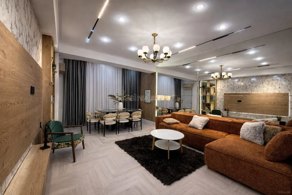 Satılır 3 otaqlı mənzil 117 m²