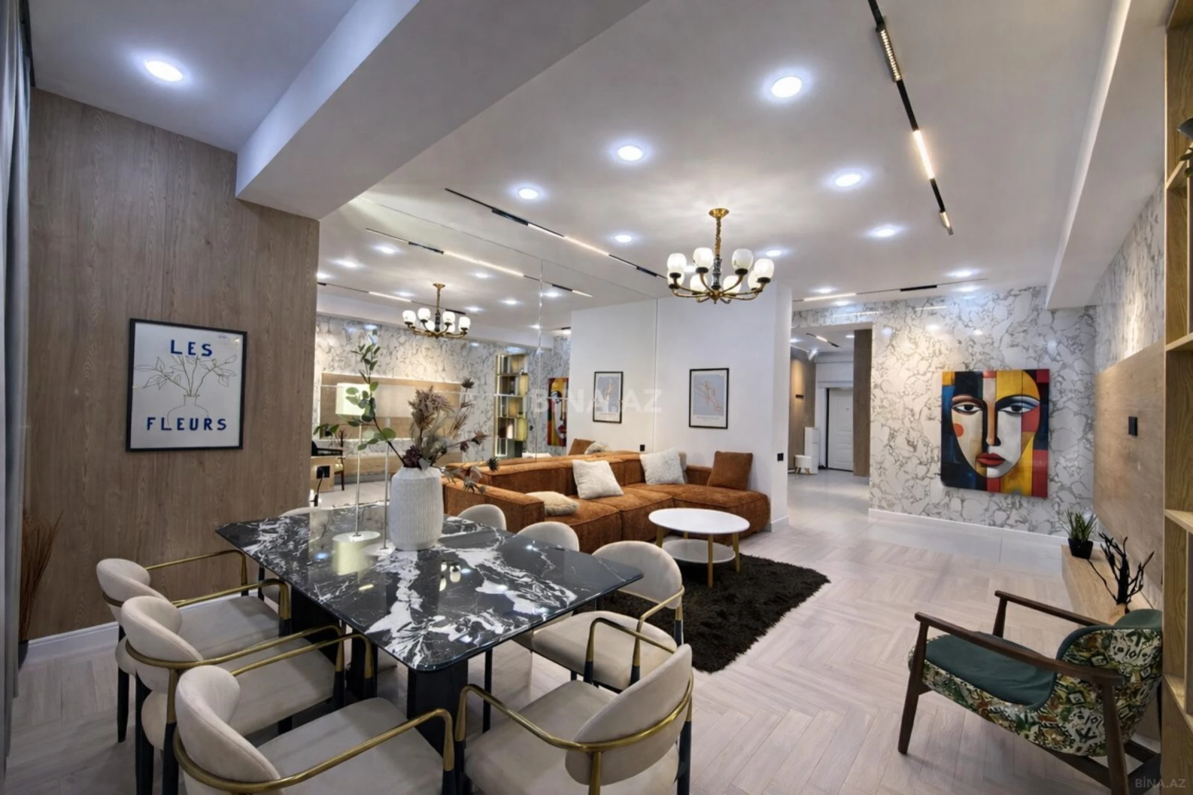 Satılır 3 otaqlı mənzil 117 m²