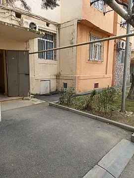 Kirayə verilir 2 otaqlı mənzil 45 m²