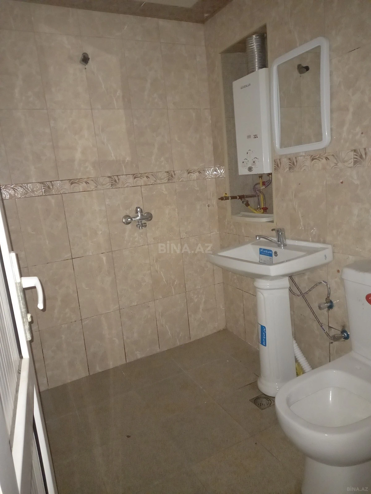 Kirayə verilir 2 otaqlı mənzil 45 m²