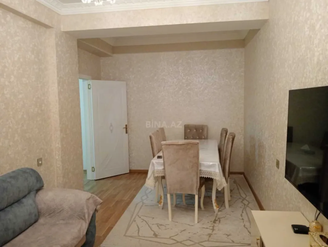 Satılır 2 otaqlı mənzil 76 m²