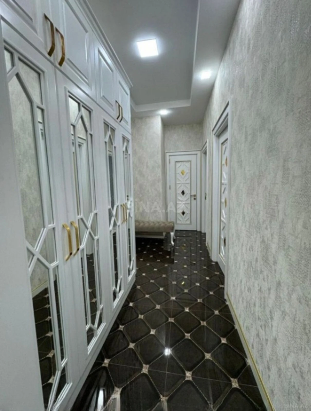 Kirayə verilir 3 otaqlı mənzil 80 m²