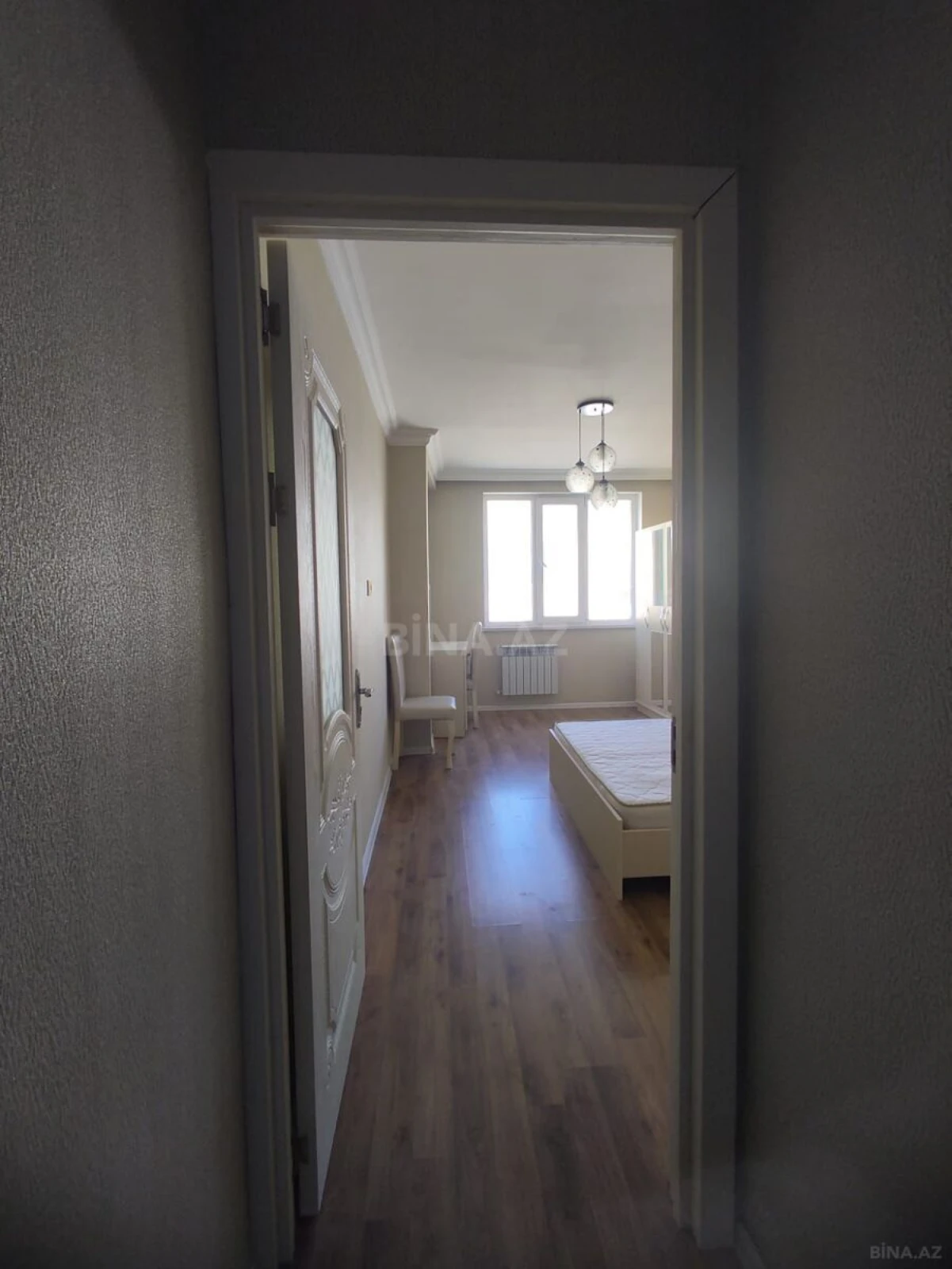 Kirayə verilir 2 otaqlı mənzil 60 m²