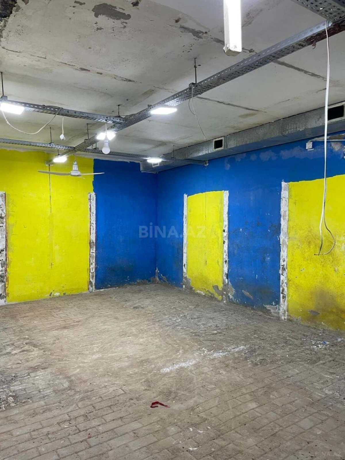 Kirayə verilir obyekt 400 m²