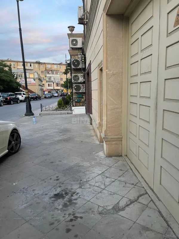 Kirayə verilir obyekt 400 m²