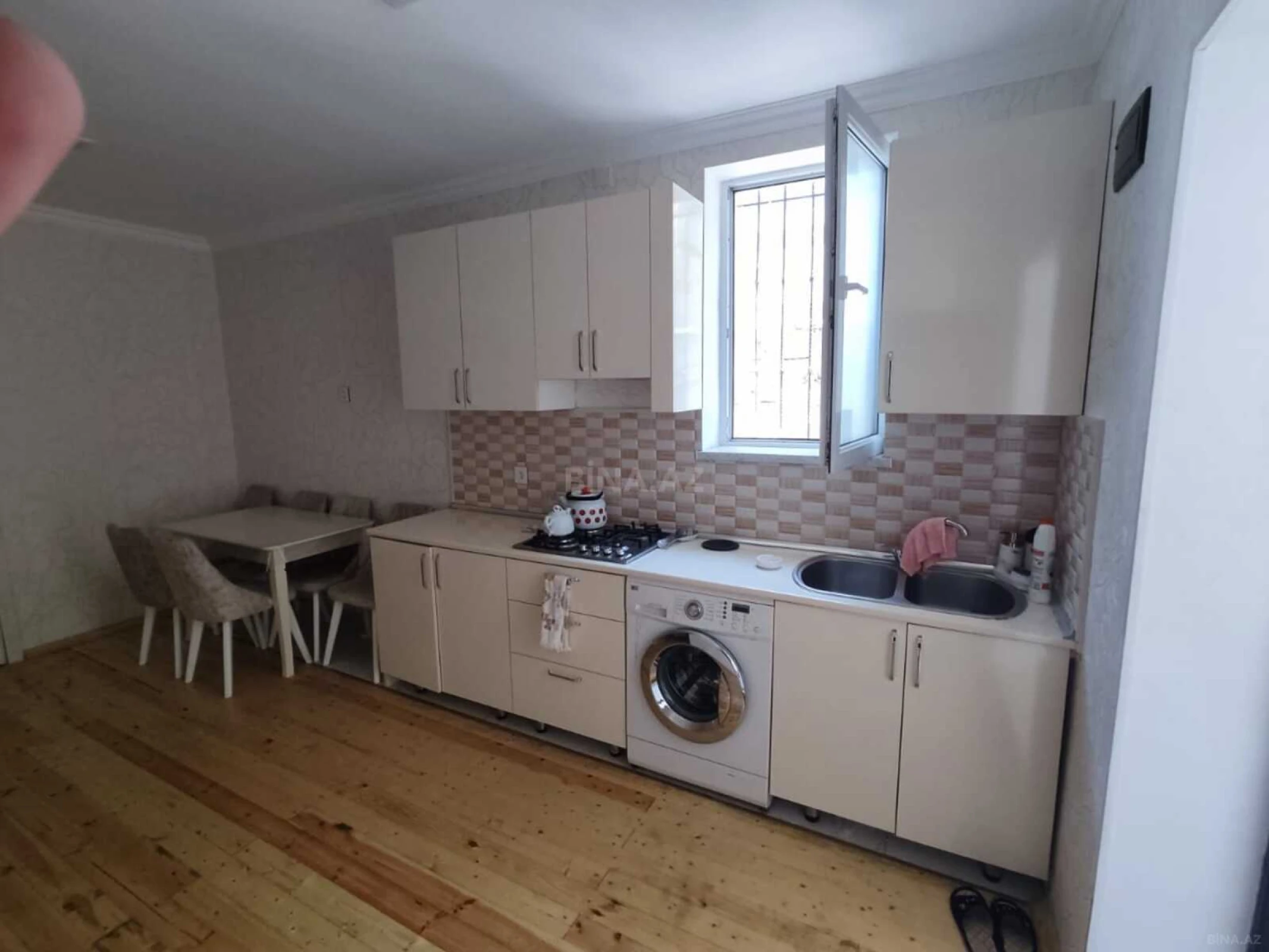 Kirayə verilir 3 otaqlı həyət evi 100 m²