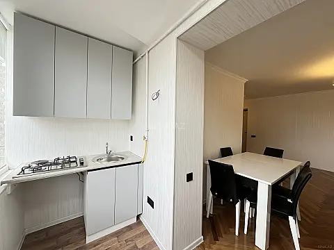 Satılır 3 otaqlı mənzil 56 m²