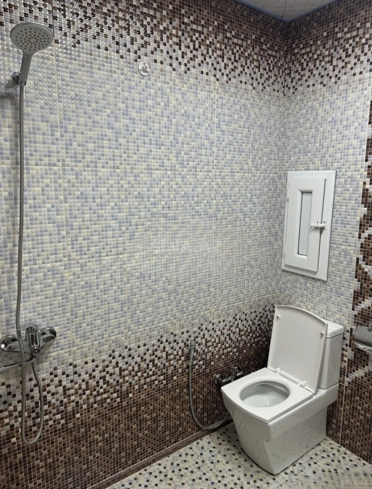 Satılır 3 otaqlı mənzil 67 m²