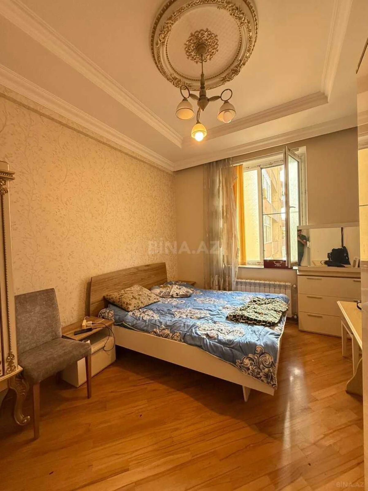 Kirayə verilir 3 otaqlı mənzil 105 m²