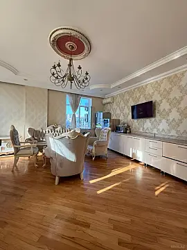 Kirayə verilir 3 otaqlı mənzil 105 m²