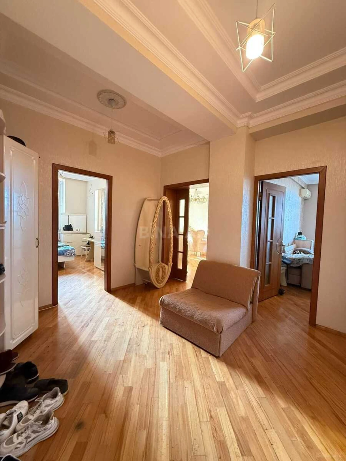 Kirayə verilir 3 otaqlı mənzil 105 m²