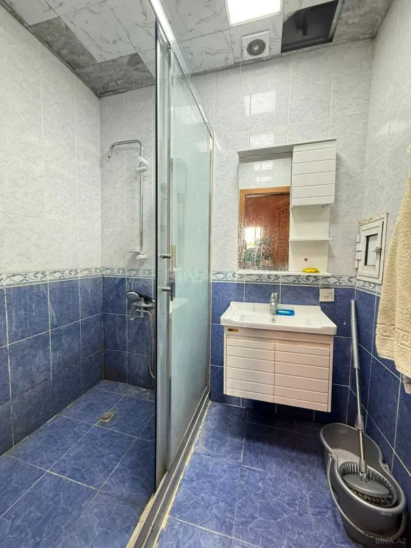 Kirayə verilir 3 otaqlı mənzil 105 m²