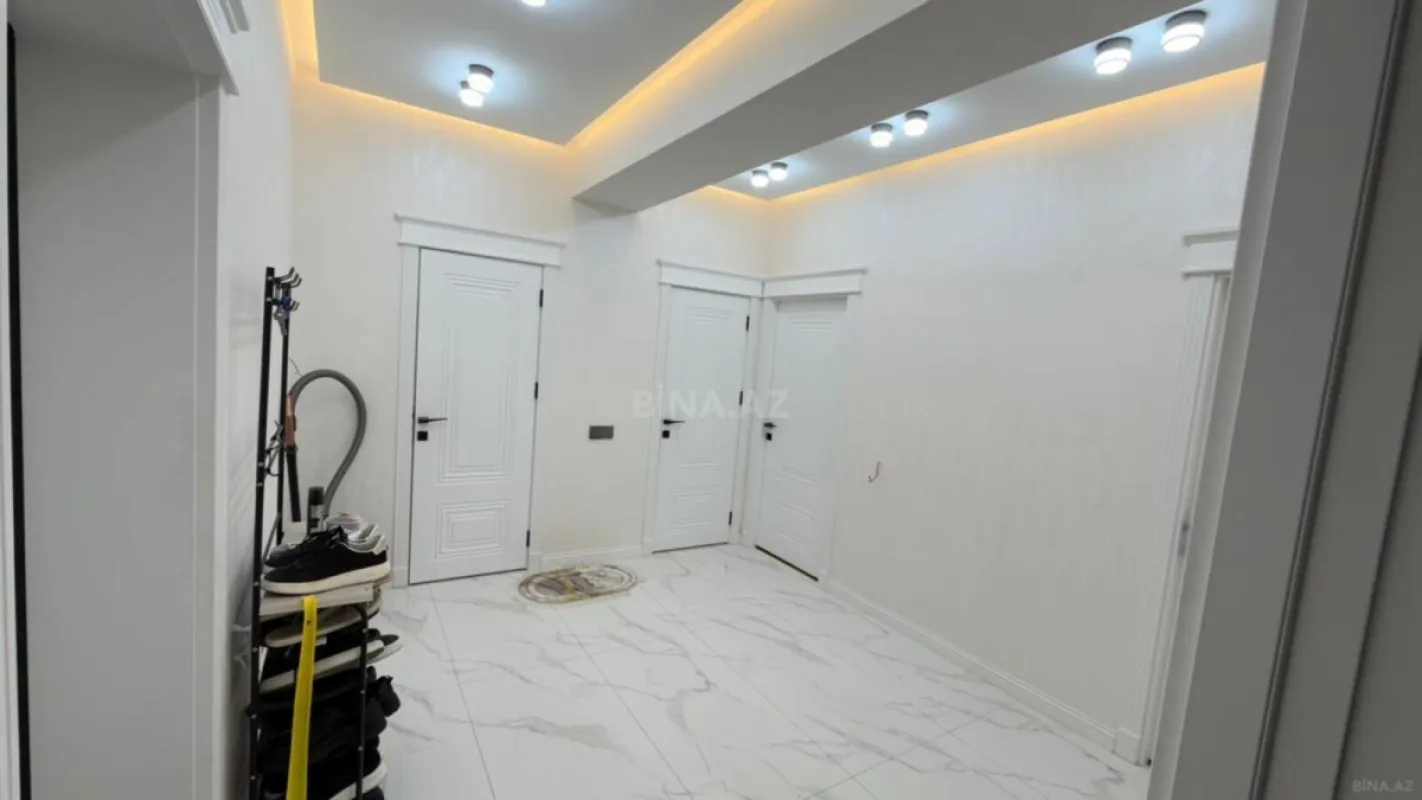 Satılır 3 otaqlı mənzil 100 m²