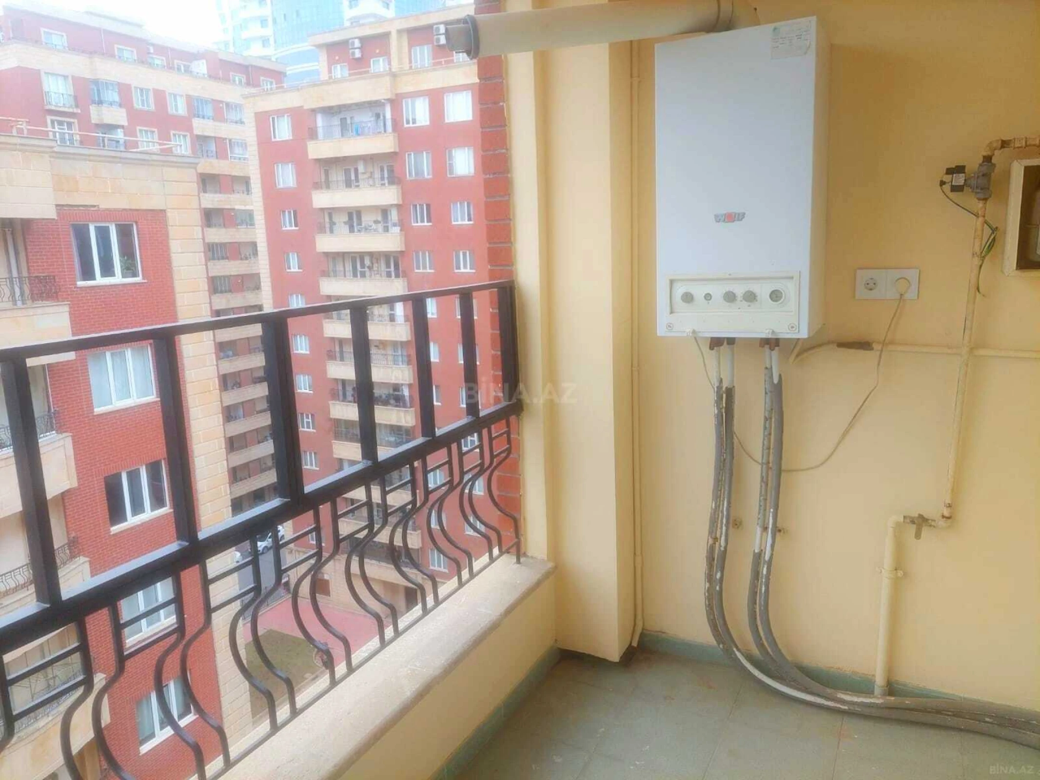 Kirayə verilir 3 otaqlı mənzil 150 m²